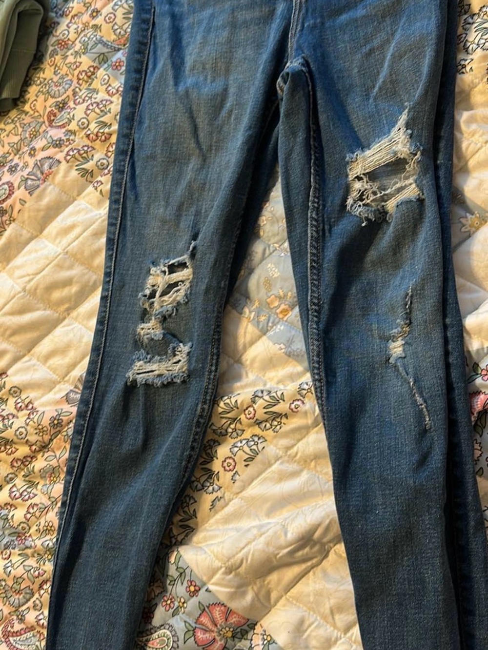 Old Navy Extra High-Rise Rockstar Super Skinny Jeans Blue Size 6